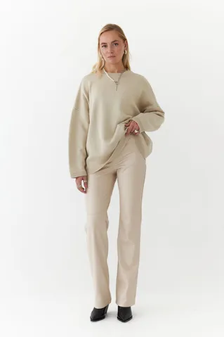 Джемпер с хлопком цвета беж