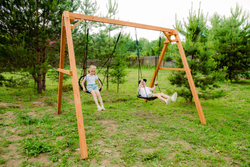 Деревянные качели с двумя качелями гнездо 60 см