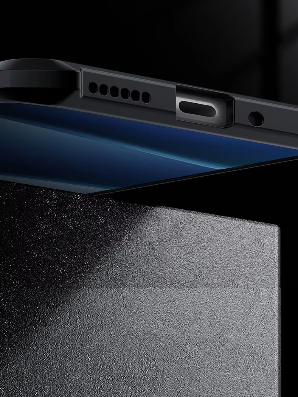 Чехол на Realme 16 Pro+ противоударный с усиленными углами XUNDD