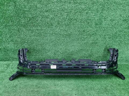 Решетка переднего бампера Land Cruiser 300 (21-нв)