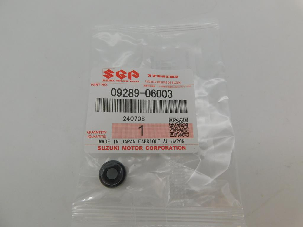 Маслосъемный колпачек Suzuki DF90 DF100 DF115 DF140 09289-06003-000