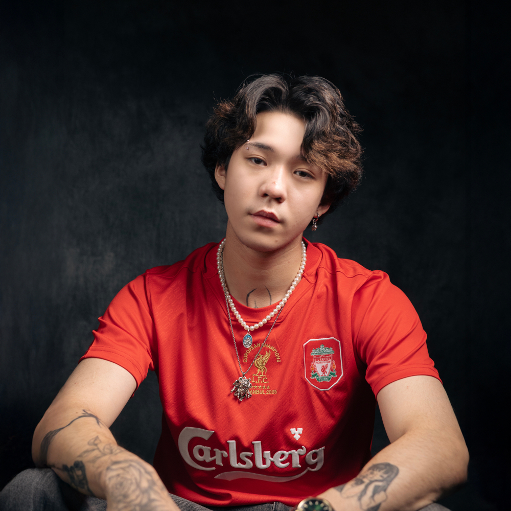 Ретро / Ливерпуль 2005 / Красная