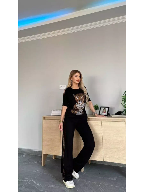 костюм с принтом леопарда