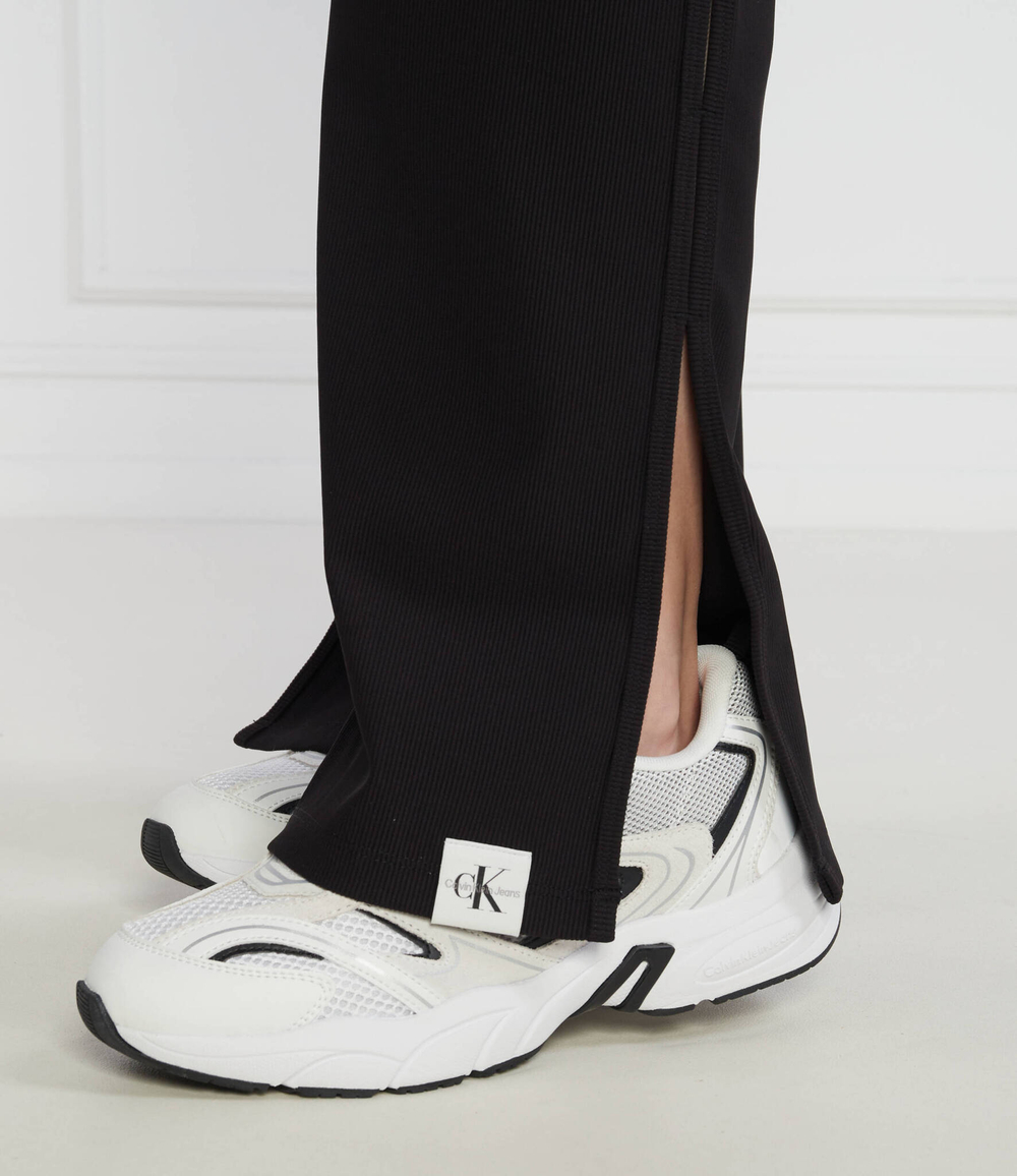 Брюки CALVIN KLEIN JEANS - черный(J20J222192)