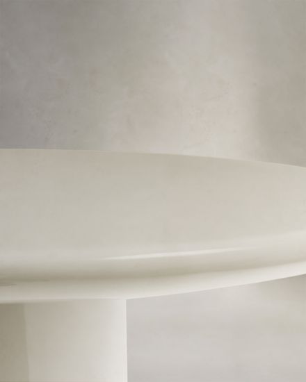 Журнальный столик Albanella из цемента с глянцевой белой отделкой Ø110 см