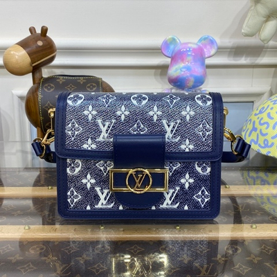 Louis Vuitton Dauphine MM