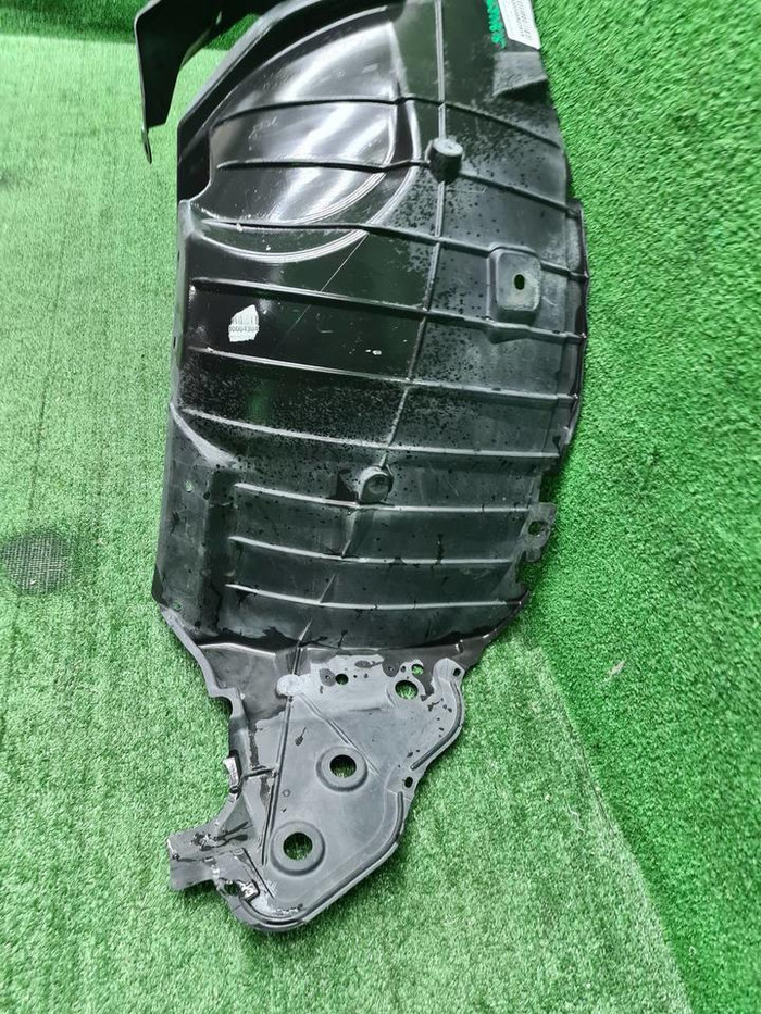 Подкрылок передний левый Nissan X-Trail T31 07-15