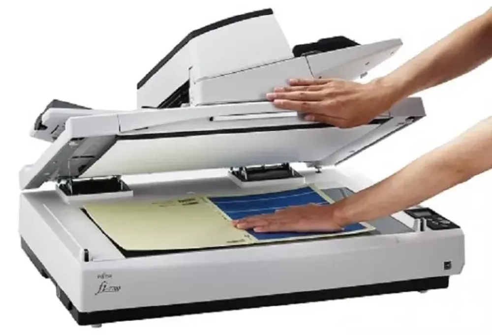 Сканер Fujitsu fi-7700S