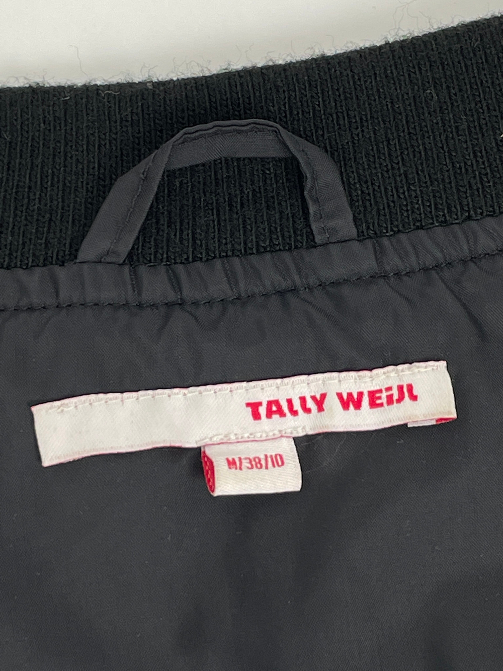 Бомбер Tally Weijl
