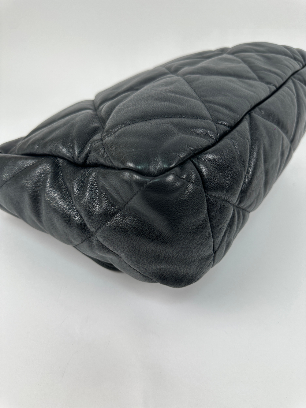 Сумка Chanel 19 Large Flap Bag