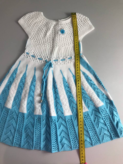 Платье вязаное, на 3/4 года