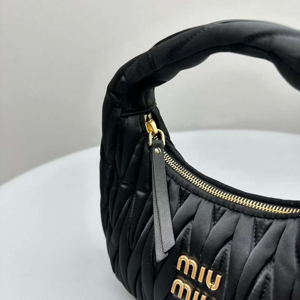 Miu Miu Wander Hobo Bag 20 cm