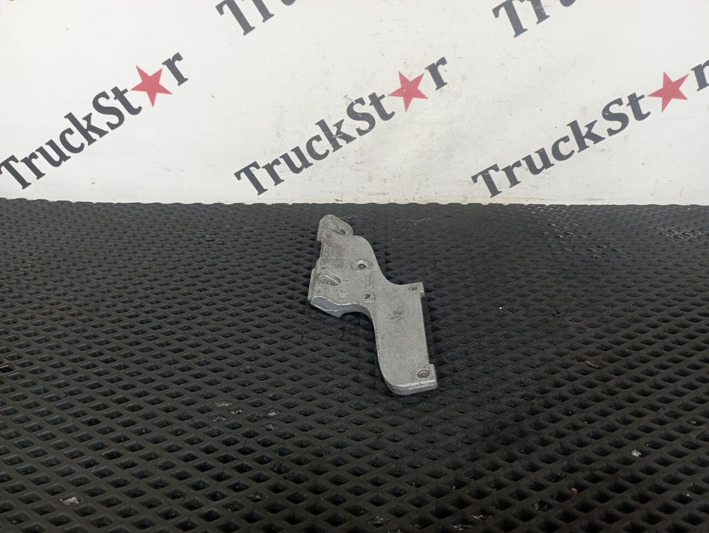 Кронштейн кабины