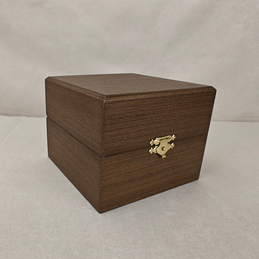 Коллекционный елочный шар с круговой росписью "Волшебное кольцо" в футляре