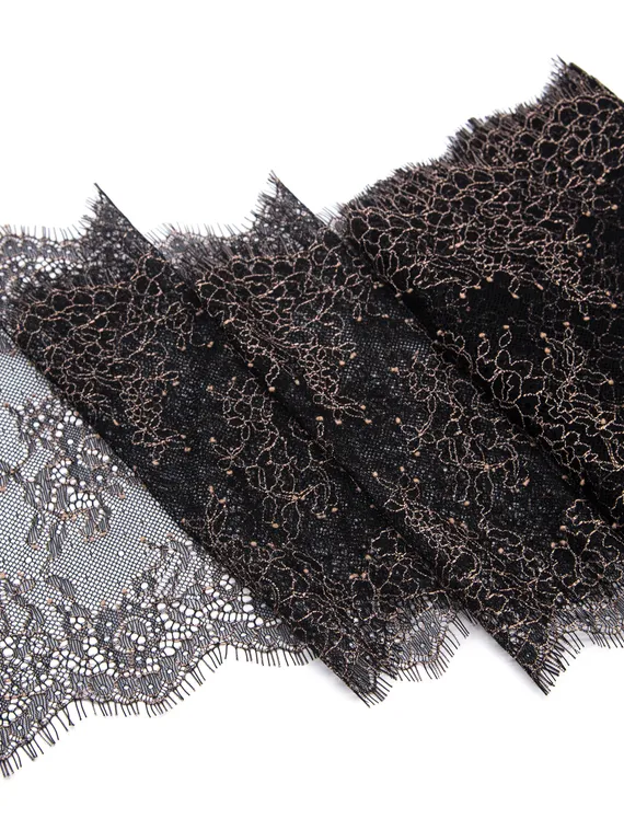 01-11 Кружево шантильи 23 см, черный/бежевый