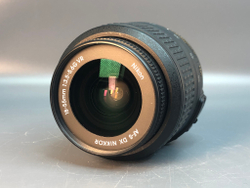 Nikon d3000(5900) + kit 18-55