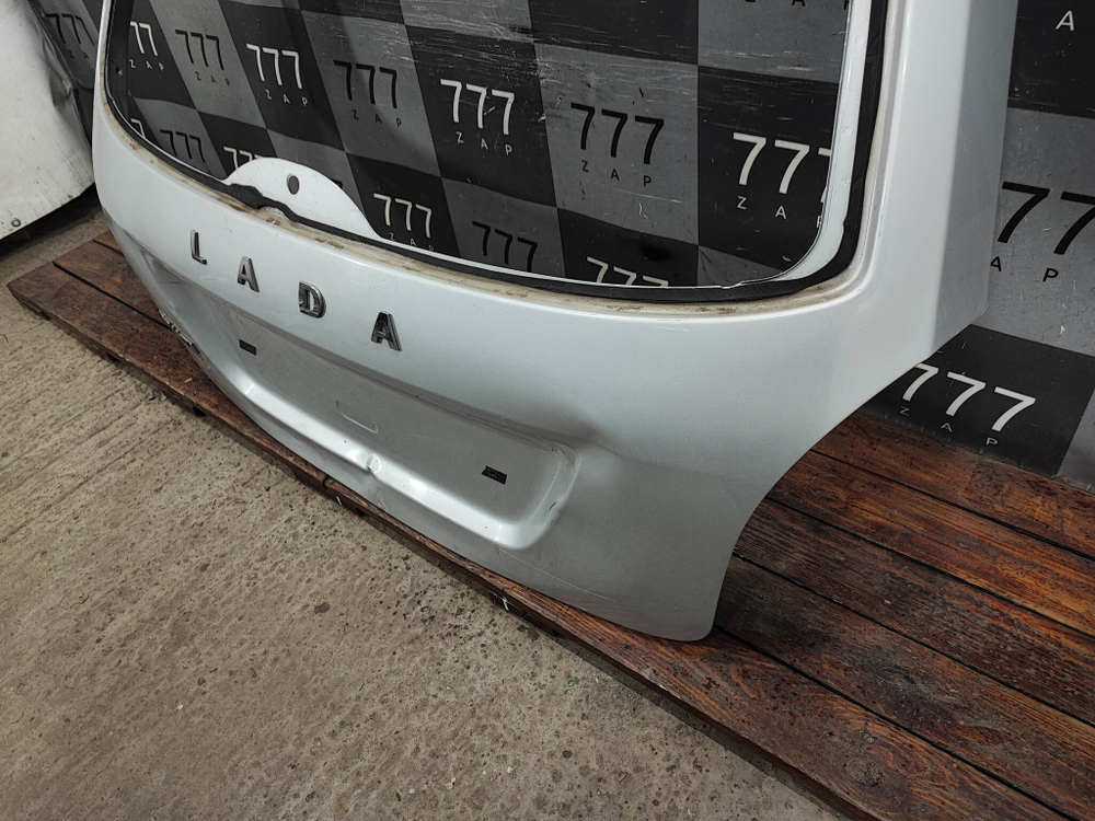Крышка багажника LADA Granta 18-нв Б/У Оригинал 8450104285