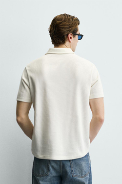 ZARA ПОЛО ИЗ РЕЛЬЕФНОЙ ТКАНИ ВАФЕЛЬНОГО ПЕРЕПЛЕТЕНИЯ, ЭКРЮ