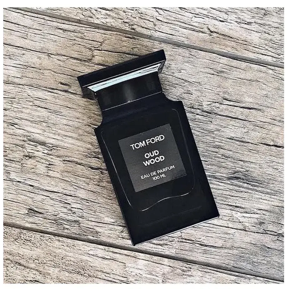 Tom Ford парфюмерная вода Oud Wood, 50 мл, 100 г