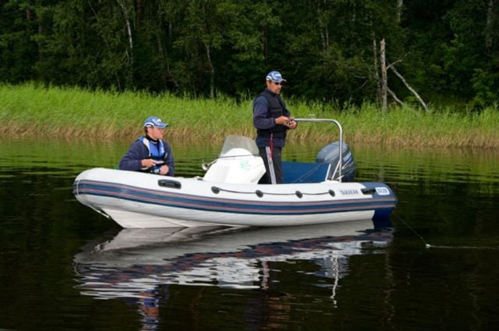 Лодка РИБ YAMARAN B410R