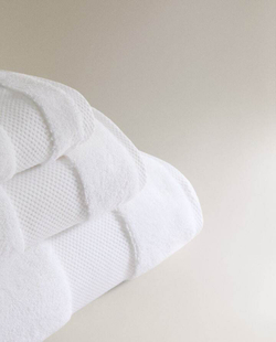 ZARA HOME МЯГКОЕ БАННОЕ ПОЛОТЕНЦЕ, БЕЛЫЙ