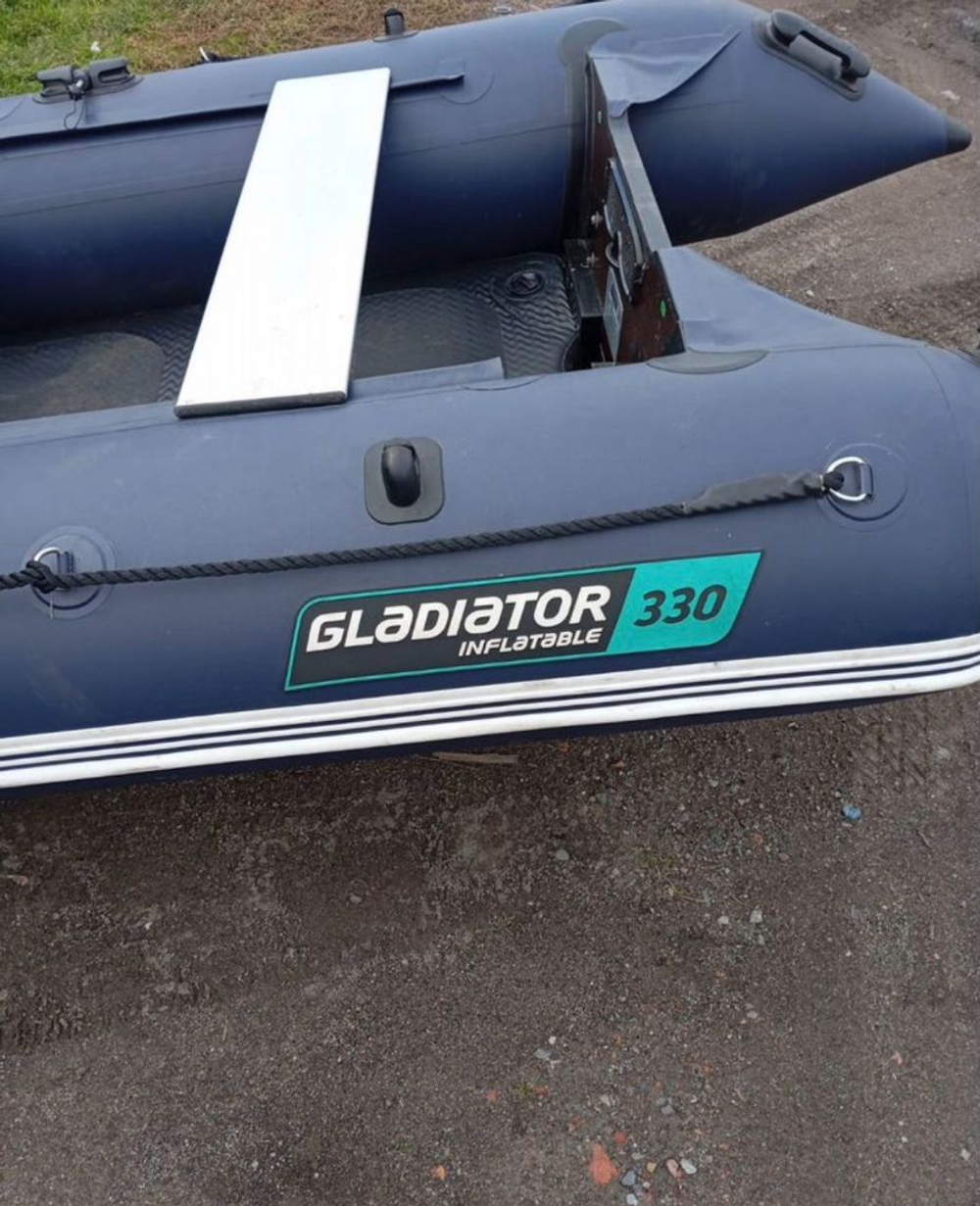 Лодка ПВХ ГЛАДИАТОР B330AD