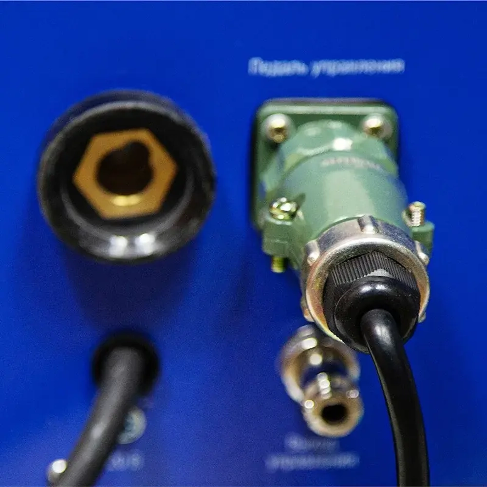 FoxWeld Атлант-1 сварочный вращатель 1922