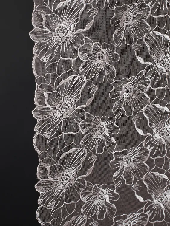 05-172 ОПТ Вышивка на неэл. сетке 25 см, телесный/айвори 004