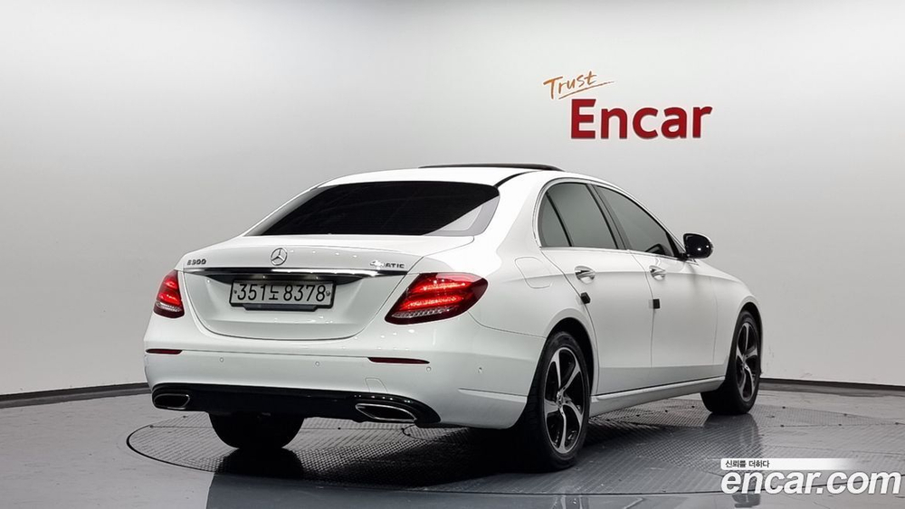 Mercedes-Benz E-Class W213 E250 Avangarde (02.2020)