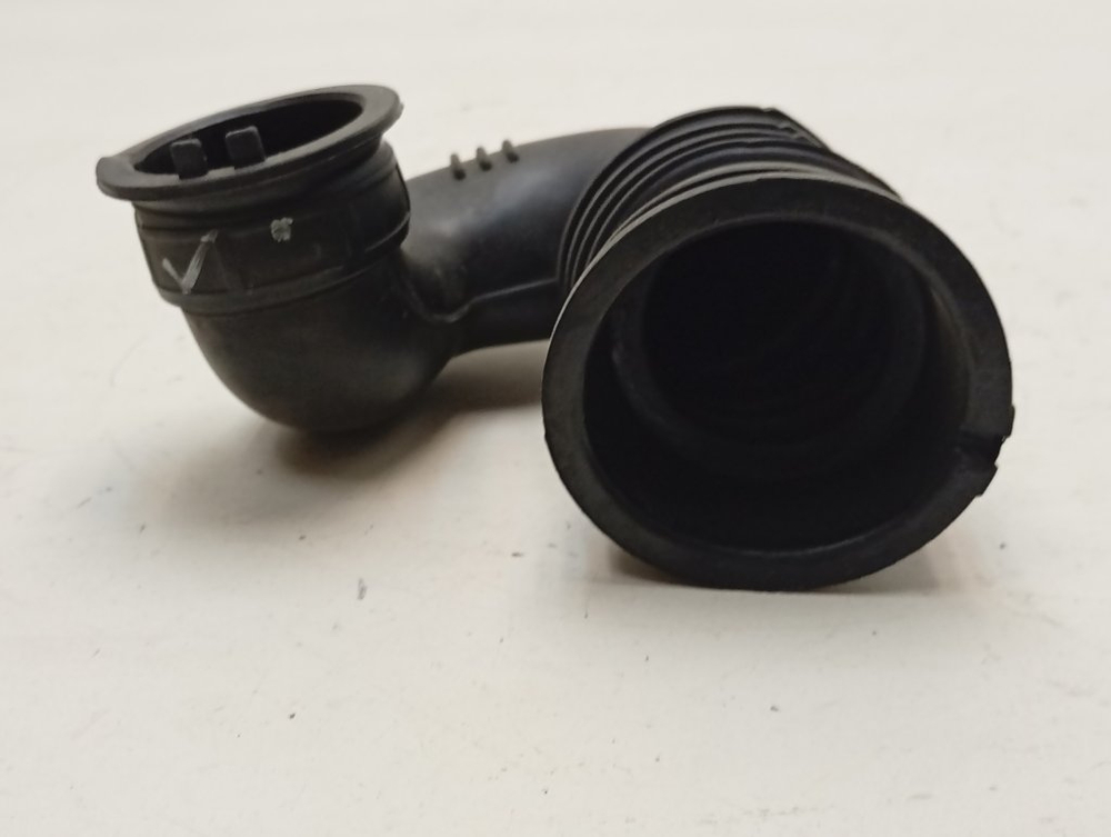 WF6458S7W кт65 Заливной патрубок для стиральной машины Samsung WF6458S7W б/у