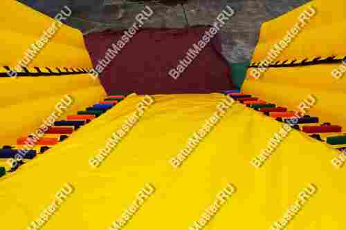 Надувная горка для зорбинга "Кубарем вниз"