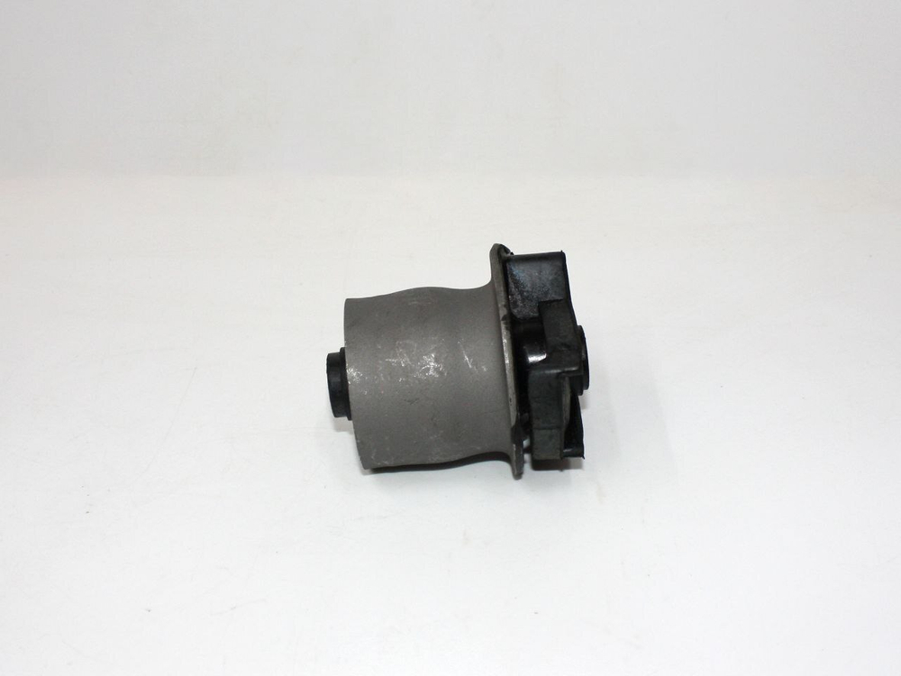 Сайлентблок задней балки 1014001675 Geely MK, MK Cross, GC6