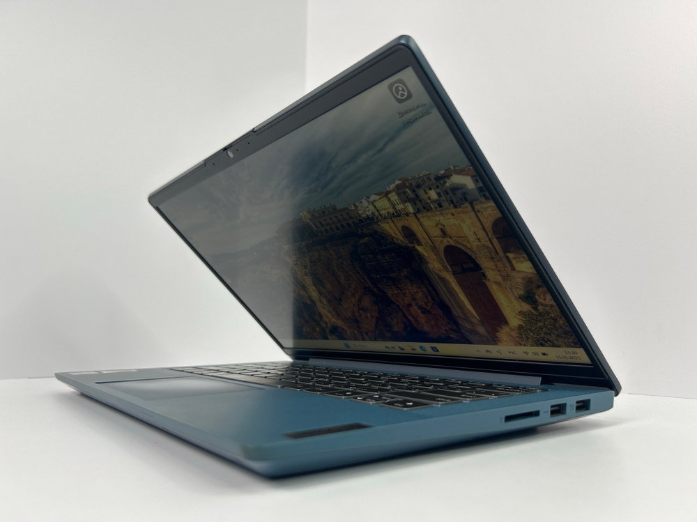 Ноутбук Lenovo IdeaPad 5 14IIL05 (81YH00MPRU) 14"/Intel Core i5 1035G1/RAM 16GB/SSD 512GB/Intel UHD Graphics/1920*1080/IPS/Windows 11/Подсветка кл-ры: LED/Синий. Состояние: C1