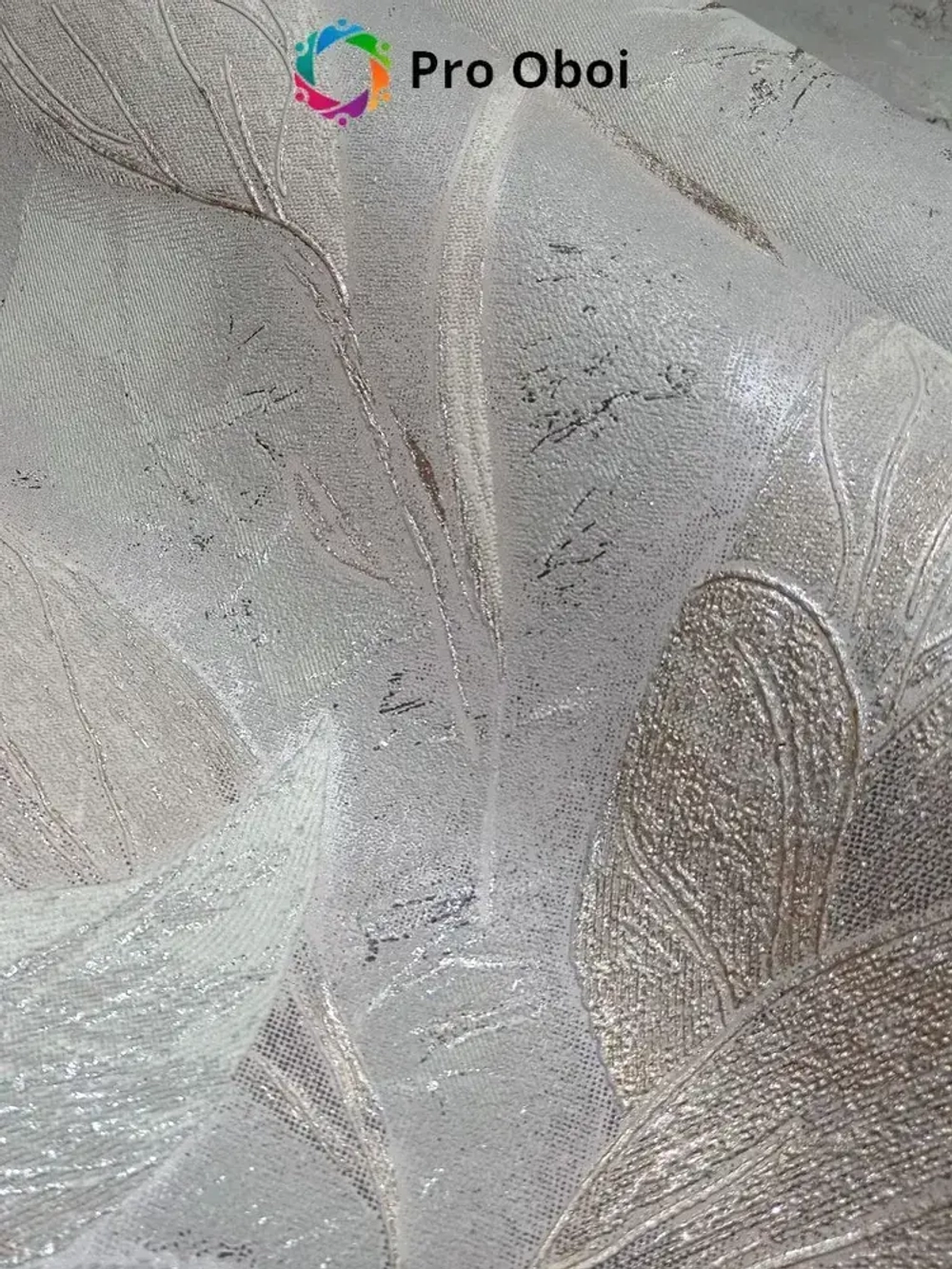 Gomel-FOX Обои флизелиновые метровые Chloe, вспененный винил серый с розовым оттенком цветы, листья, в спальню, в прихожую, в кухню, длина 10м ширина 1.06м