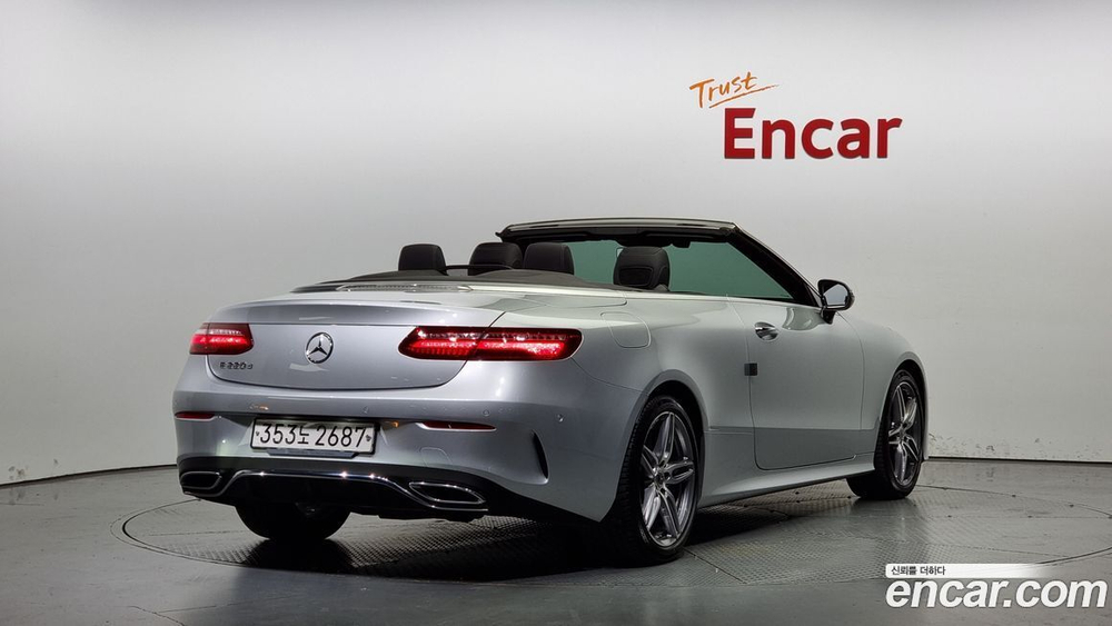 Mercedes-Benz E-Class W213 E220d Cabriolet (10.2019)