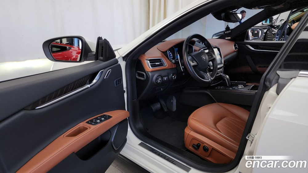 Maserati Ghibli 3.0 (08.2020)