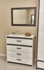 Прага Зеркало к комоду