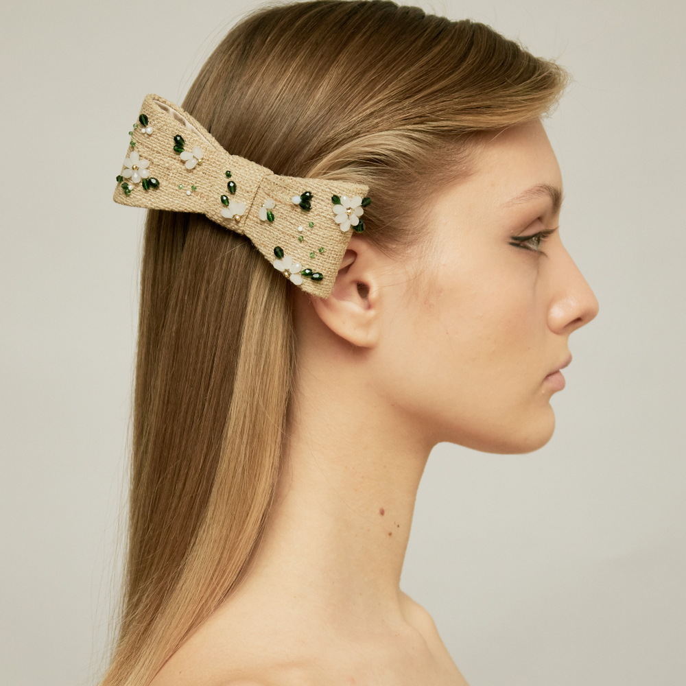 Бант-бабочка S c ромашками