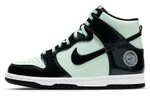 Кроссовки Nike Dunk Barely Green