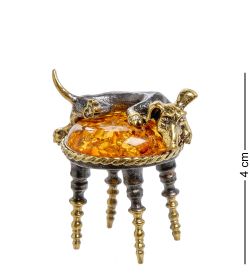 Народные промыслы AM-2061 Фигурка «Такса на пуфике» (латунь, янтарь)