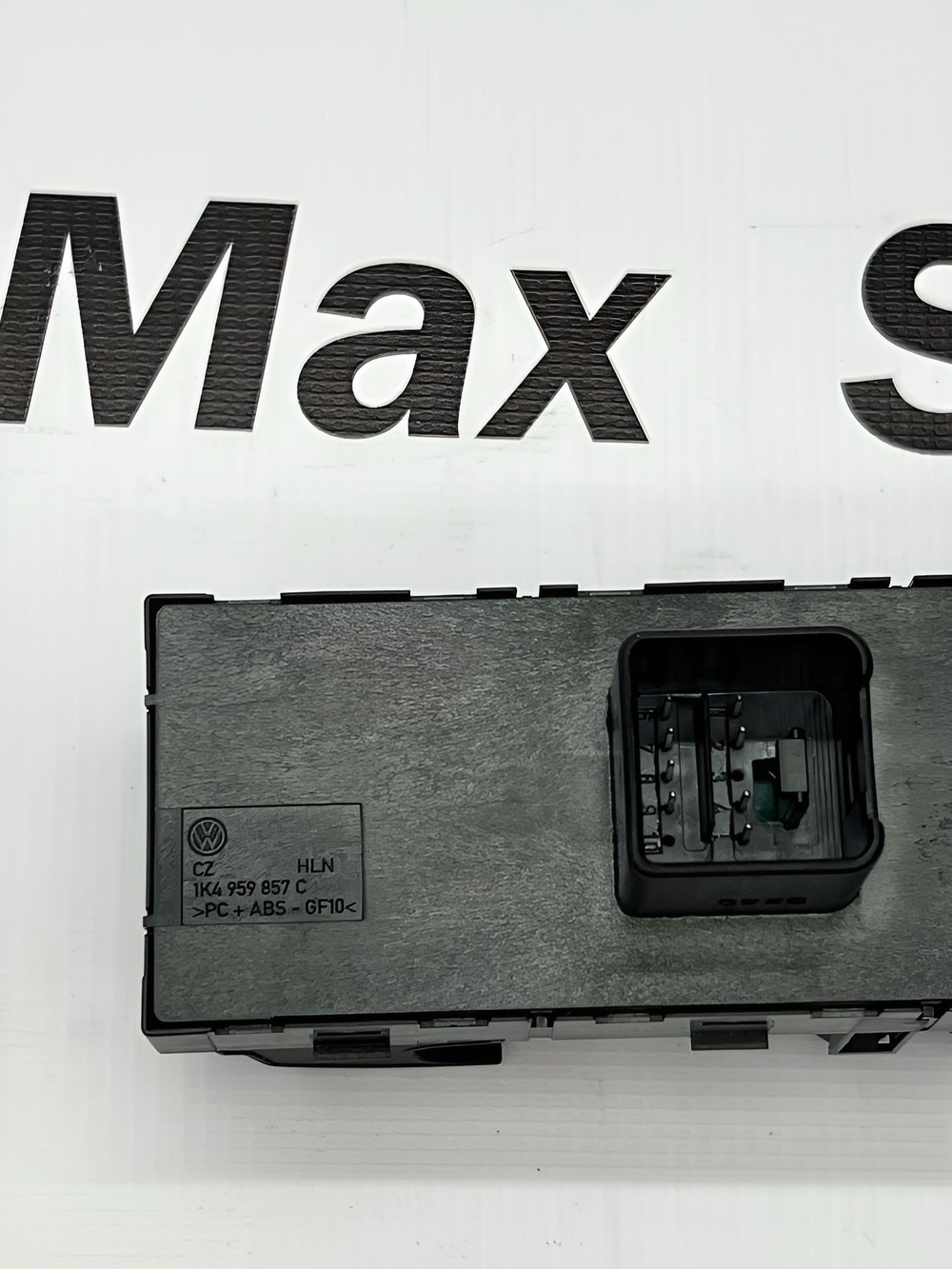 Блок кнопок стеклоподъемника ОРИГИНАЛ Volkswagen Polo / 1K4959857C/ Блок управления стеклоподъемника Фольксваген Поло