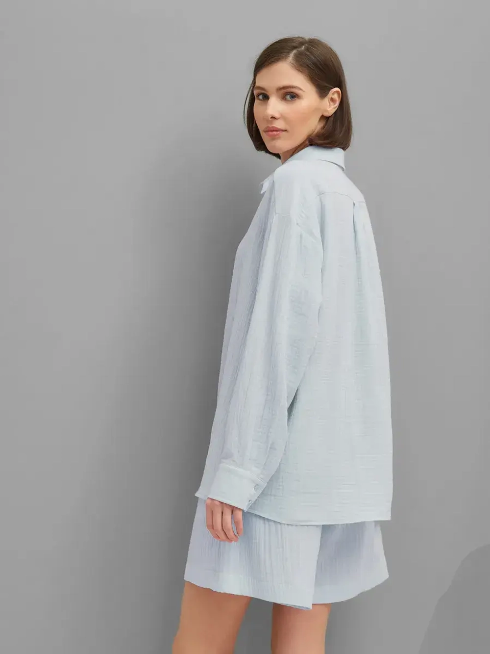 Костюм - пижама с шортами из муслина домашний оверсайз