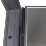 Стальная дверь  "Беркут" с зеркалом