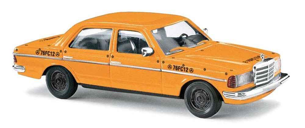 Автомобиль Mercedes W123 Limousine, Crashtest (H0, 1:87)