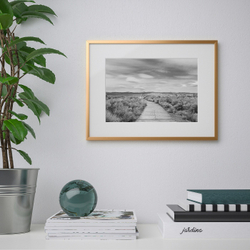IKEA LOMVIKEN  (ИКЕА ЛОМВИКЕН)  -  Рамка, цвет золота, 30x40 см