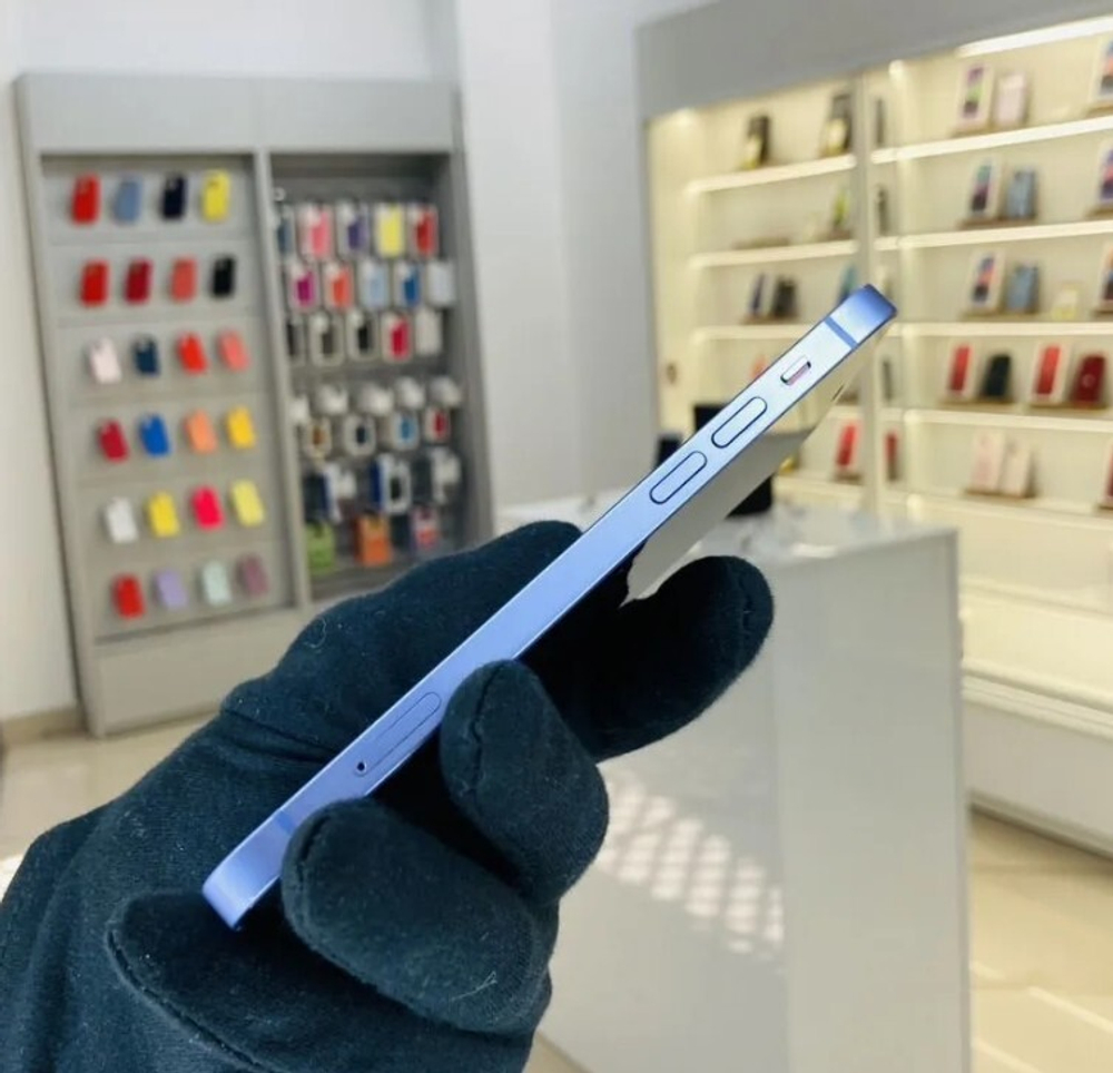 iPhone 12, 128 ГБ б/у