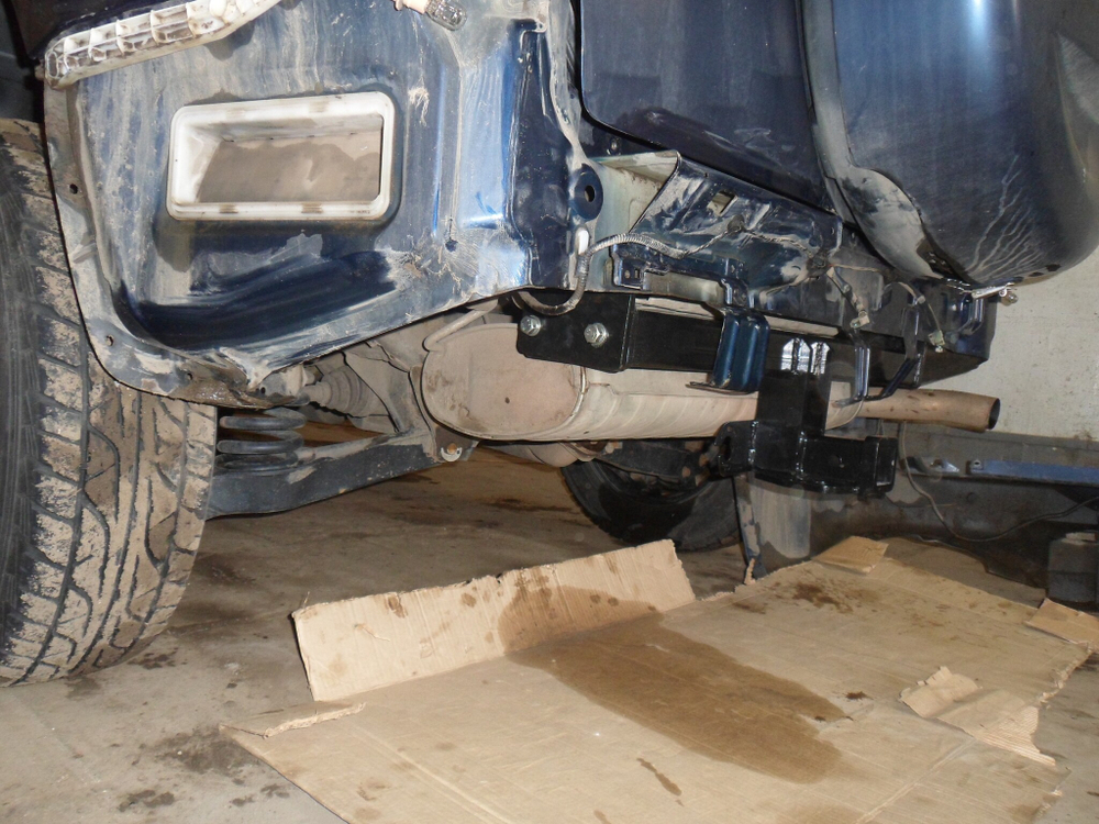 Фаркоп Бизон на Suzuki Grand Vitara FA 0375-E (5 дверей, с 2005 по 2014 г.в.) (паспорт и сертификат в комплекте)(без электрики)