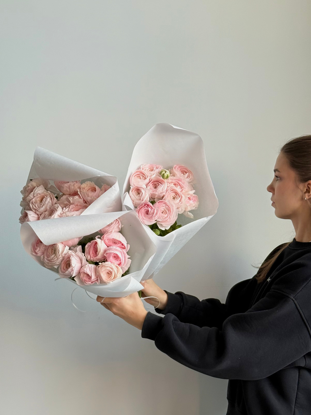 Охапка ранункулюсов в розовом оттенке 10 шт