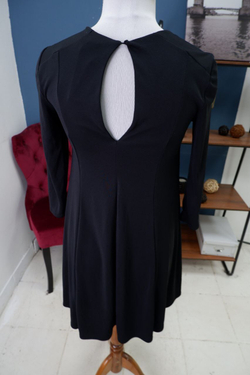 Платье Bershka красивое 42 размер