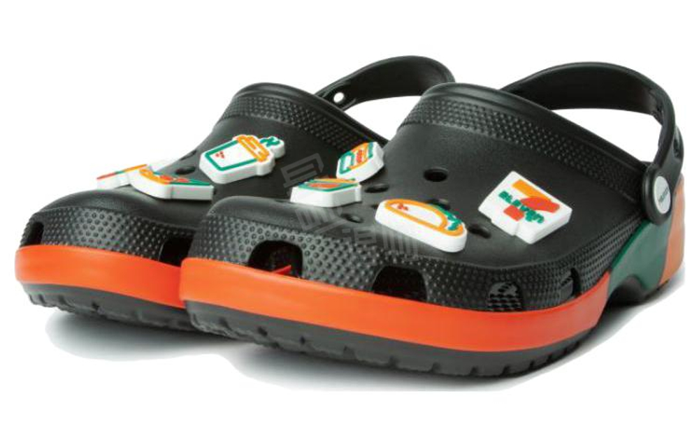 7-Eleven X Crocs